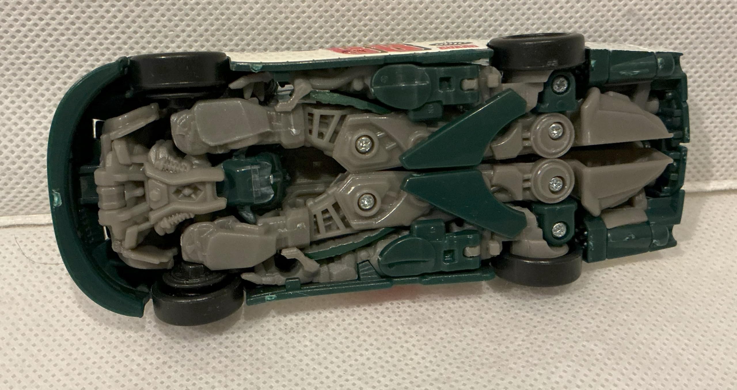 Transformers 3: Dark of the Moon Movie Deluxe Class Figure Roadbuster