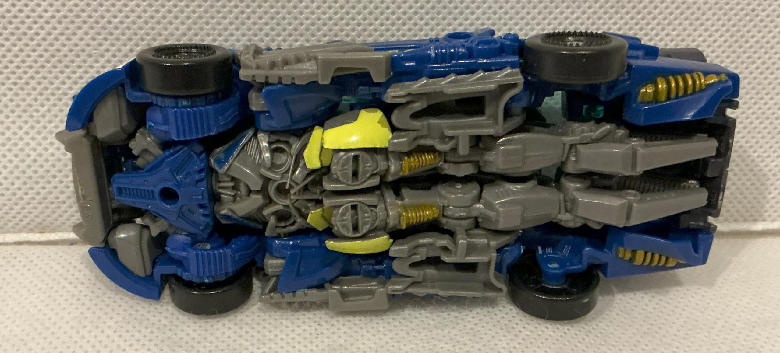 Transformers 3: Dark of the Moon Movie Deluxe Class Figure Autobot Topspin