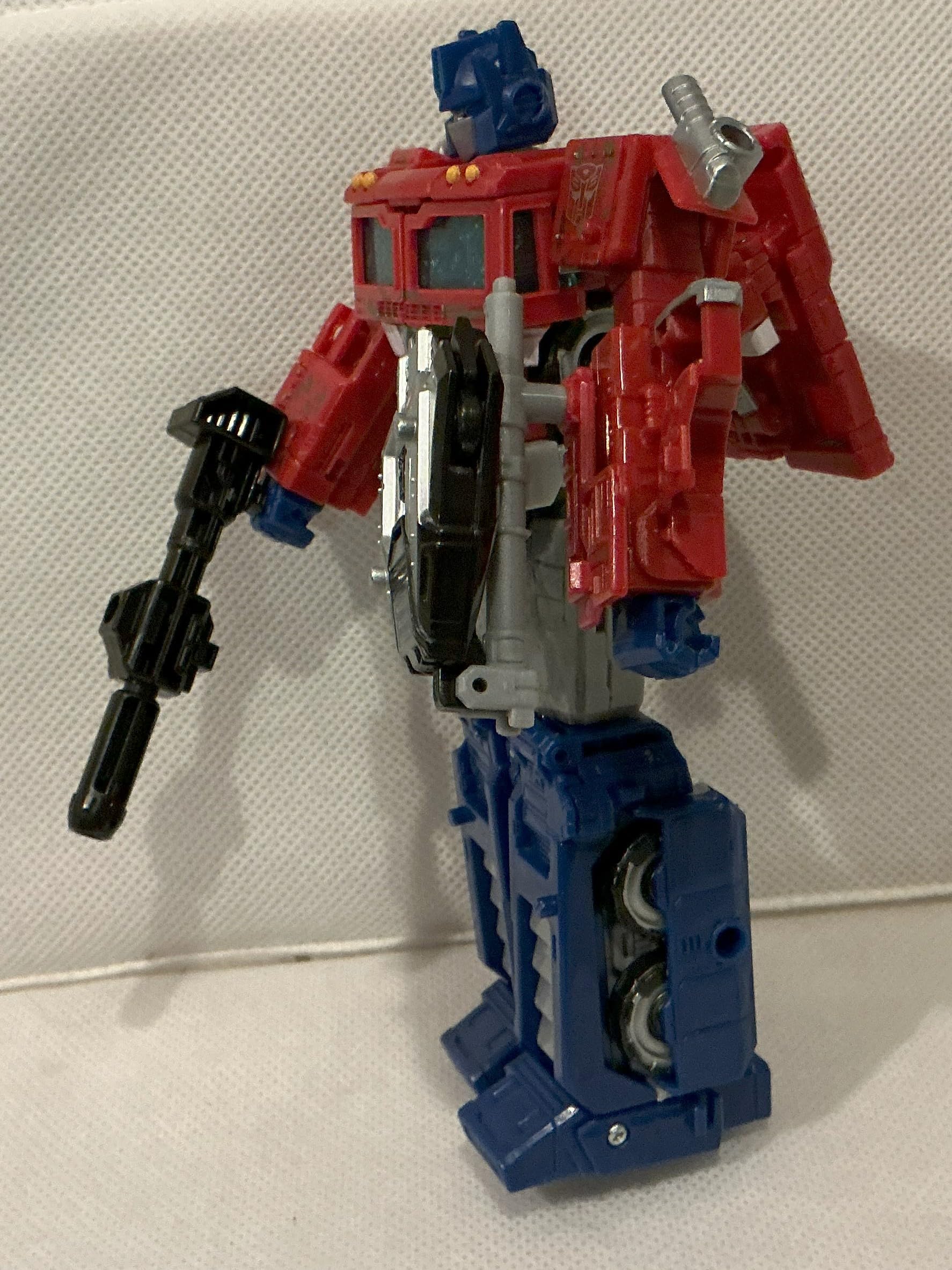 Transformers Generations War for Cybertron: Siege Voyager Class WFC-S11 Optimus Prime Action Figure (Amazon Exclusive)