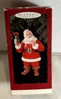 HALLMARK KEEPSAKE ORNAMENT WELCOME GUEST COCA-COLA SANTA 1996